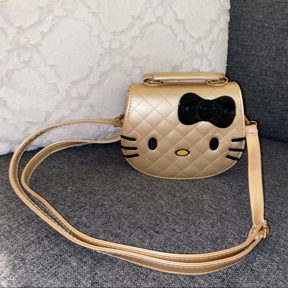 Hello Kitty Purse